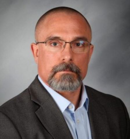 Dr. Knutsen